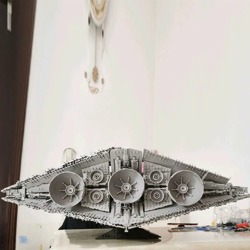 Mould King MOC Building Block Set: Star Wars MOC ISD Monarch Imperial Destroyer 13135