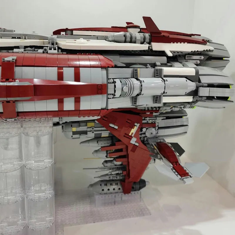 Mould King MOC Building Block Set: Star Wars MOC UCS Old Republic Escort Cruiser Ship, Model K21002