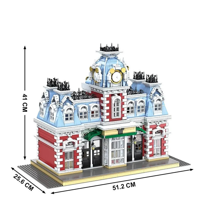 Mould King MOC Building Block Set: Street Expert MOC Dreamland City Train Station, Model 11004