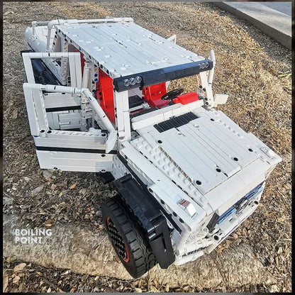 Mould King MOC Motorized Building Block Set: 13061 RC Mercedes Benz G700 SUV Car, Model K13061