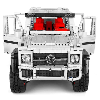 Mould King MOC Motorized Building Block Set: 13061 RC Mercedes Benz G700 SUV Car, Model K13061