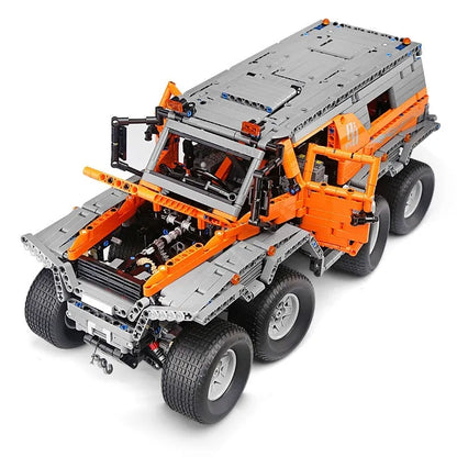 Mould King MOC Building Block Set: APP Motorized Siberian Off-Road Truck, Model 13088