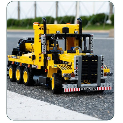 Mould King MOC Building Block Set: Heavy Tow Rescue Truck 17011