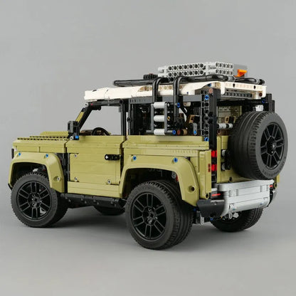 Mould King MOC Motorized Building Block Set: Off-Road AWD Land Rovers Defender, Model 93018