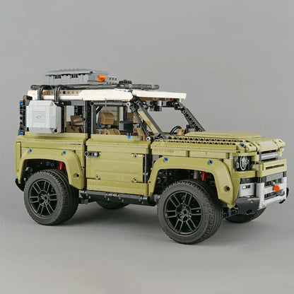Mould King MOC Motorized Building Block Set: Off-Road AWD Land Rovers Defender, Model 93018