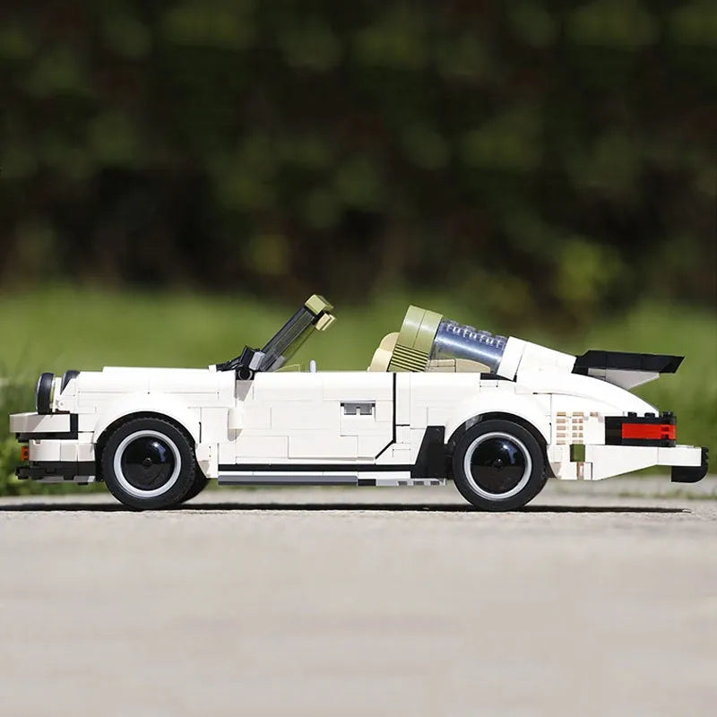 Mould King MOC Building Block Set: Porsche 911 Targa Racing Sports Car 13103
