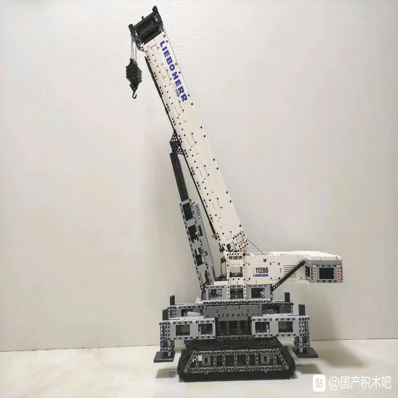 Mould King MOC Motorized Building Block Set: RC APP Liebherr Crawler Crane 17002