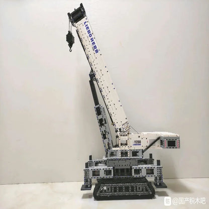 Mould King MOC Motorized Building Block Set: RC APP Liebherr Crawler Crane 17002