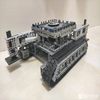Mould King MOC Motorized Building Block Set: RC APP Liebherr Crawler Crane 17002