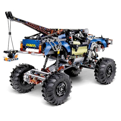 Mould King MOC Motorized Building Block Set: RC APP Rebel Tow Service Truck 18006