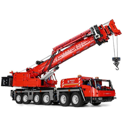Mould King MOC Motorized Building Block Set: RC Heavy GMK Mobile Crane Truck 17013