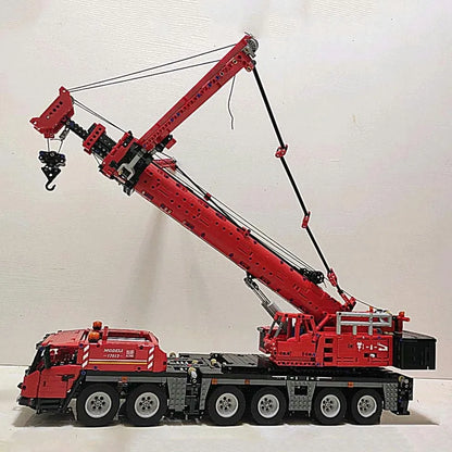 Mould King MOC Motorized Building Block Set: RC Heavy GMK Mobile Crane Truck 17013
