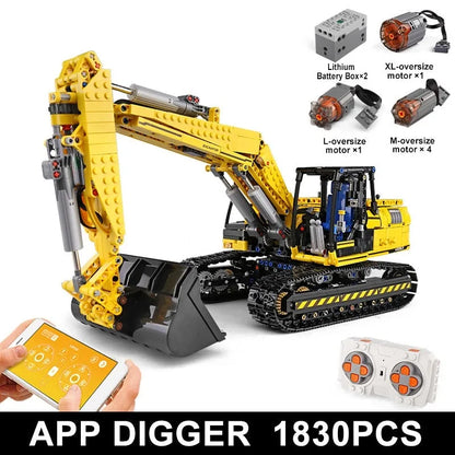Mould King MOC Motorized Building Block Set: RC Link Belt 250 Excavator Truck 13112, Model K13112
