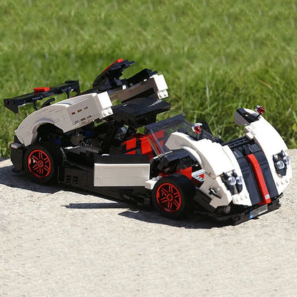 Mould King MOC Building Block Set: Zonda Cinque Roadster Racing Car 13105