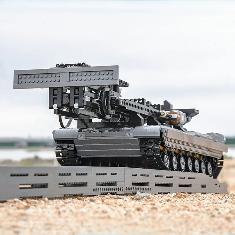 Mould King Building Block Set: RC Motorized Armored Bridge Layer Structure Car, Model 20002