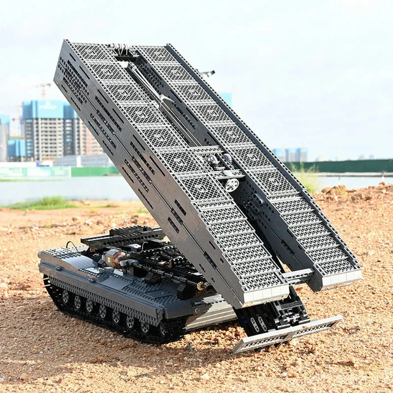 Mould King Building Block Set: RC Motorized Armored Bridge Layer Structure Car, Model 20002
