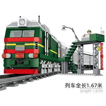 Panlos Building Block Set: WW2 Heavy Missile Train SS-24 Railway, Model 628006