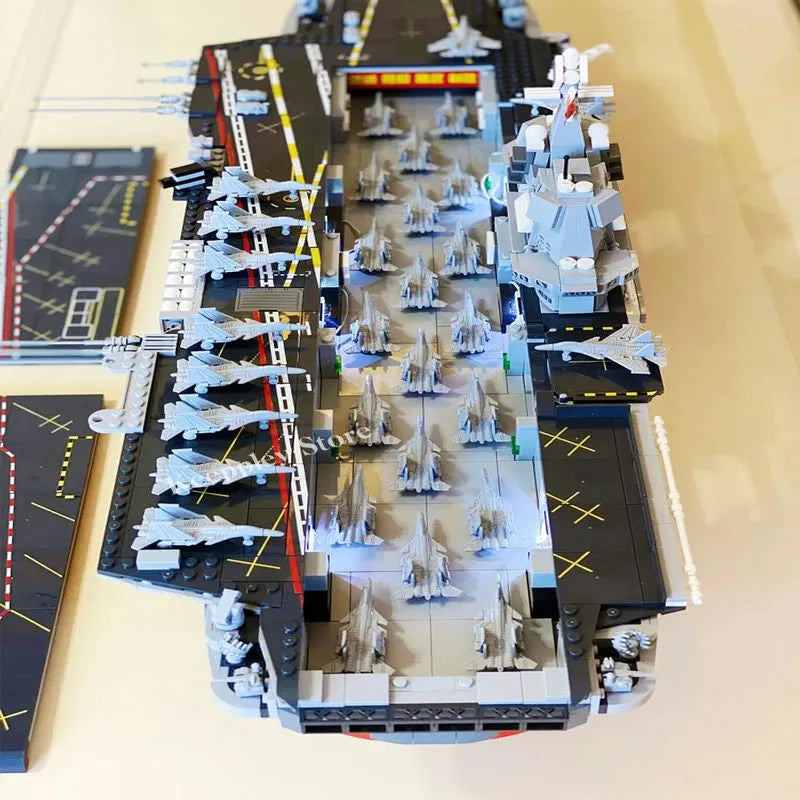 Panlos MOC Building Block Set: WW2 MOC Liaoning Aircraft Carrier, Model 688011