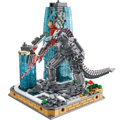 Panlos MOC Building Block Set: Monster Mecha Godzilla In Battle City, Model 687203
