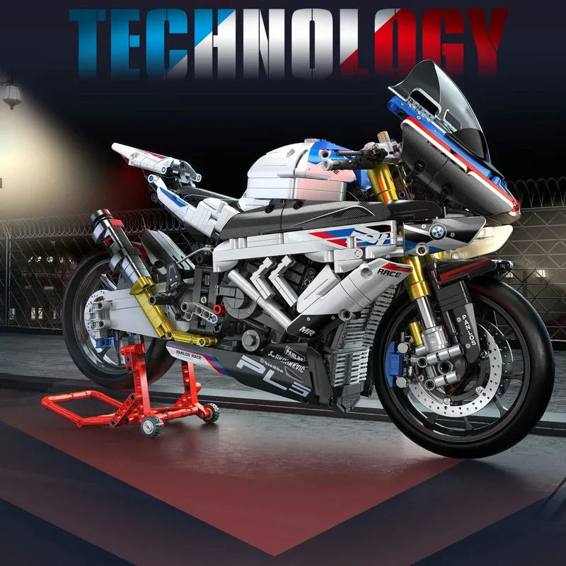 Panlos MOC Building Block Set: BMW PH4 Sport Motorcycle 672102
