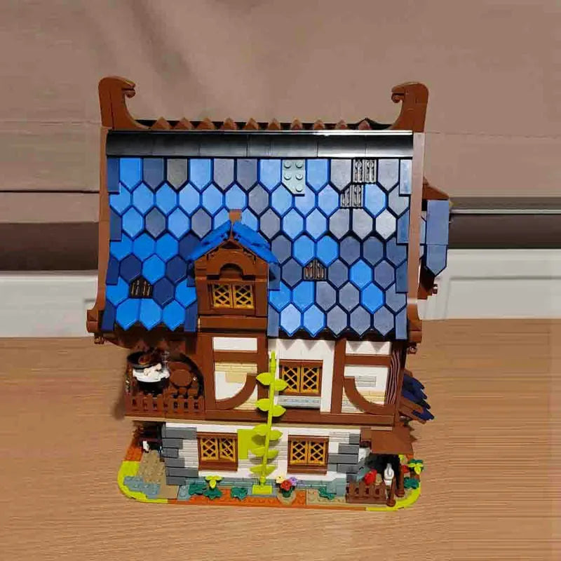 Reobrix MOC Building Block Set: Medieval Town Blacksmith 66005