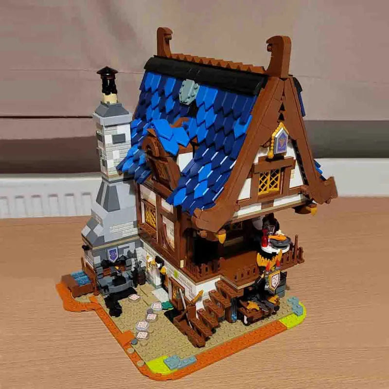 Reobrix MOC Building Block Set: Medieval Town Blacksmith 66005