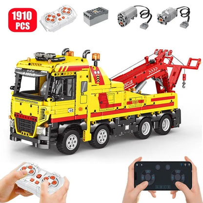Reobrix MOC Building Block Set: APP Motorized RC Wrecker Truck 22012, Model RE22012