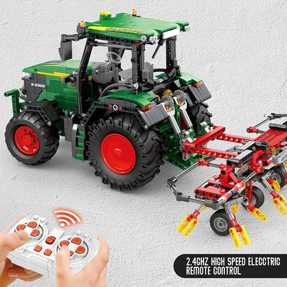 Reobrix MOC Building Block Set: RC APP Motorized Agricultural Tractor, Model RE22015