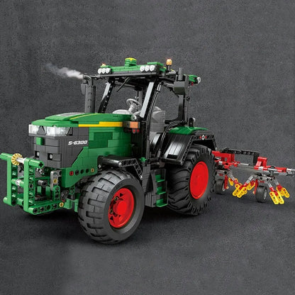 Reobrix MOC Building Block Set: RC APP Motorized Agricultural Tractor, Model RE22015