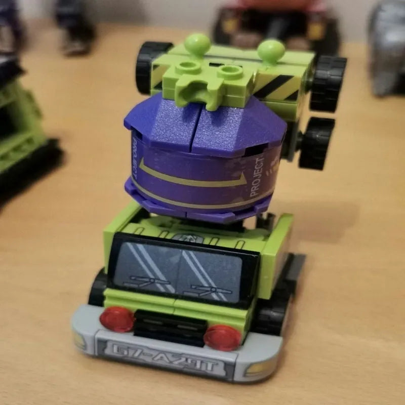 Sembo Building Block Set: Transformers Mecha Robot Engineering Vehicle, Model 103081