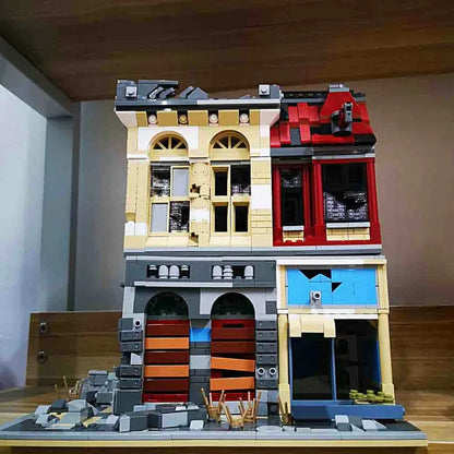 Super 18 K MOC Building Block Set: K126 Experts Ruin City Bank Apocalypse
