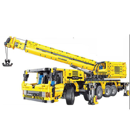 TiaGole MOC Building Block Set: RC Motorized Heavy Lift Crane Truck T4004