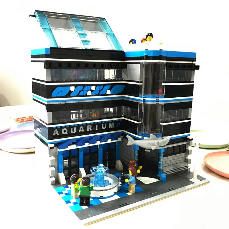 UG MOC Building Block Set: 10186 City Street Expert Ocean Museum