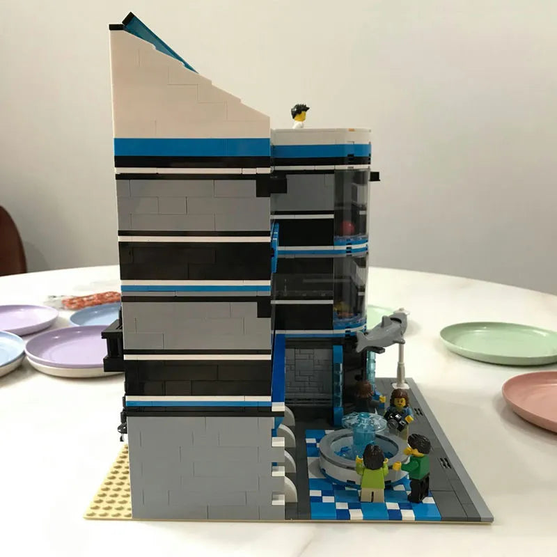 UG MOC Building Block Set: 10186 City Street Expert Ocean Museum