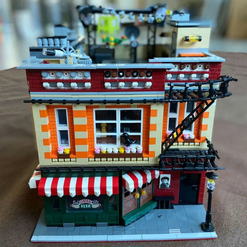 UG MOC Building Block Set: 10189 Central Perk Big Bang Theory, Model UG10189