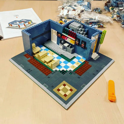 Xingbao MOC Building Block Set: Street City Expert Europa Dining Room, Model XB01007