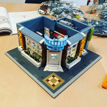 Xingbao MOC Building Block Set: Street City Expert Europa Dining Room, Model XB01007