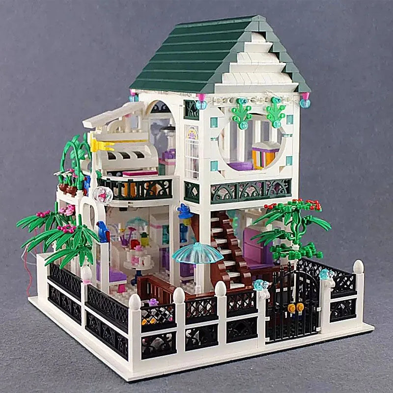 Xingbao MOC Building Block Set: Street Expert City Romantic House, Model XB01202