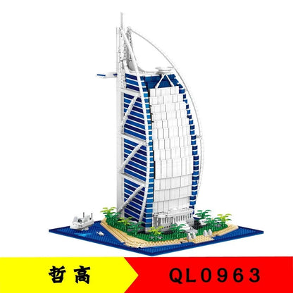 ZHEGAO MOC Building Block Set: De La Tour Hotel, Model QL0963