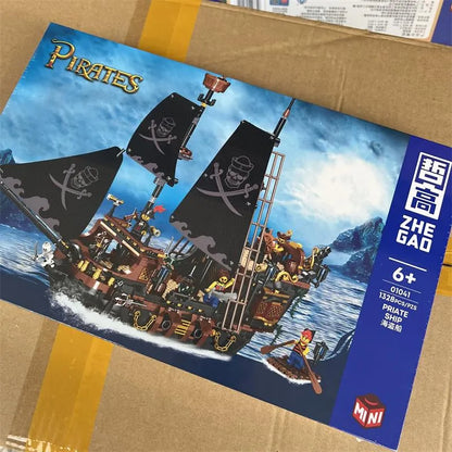 ZHEGAO MOC Building Block Set: Pirate Ship MINI 01041