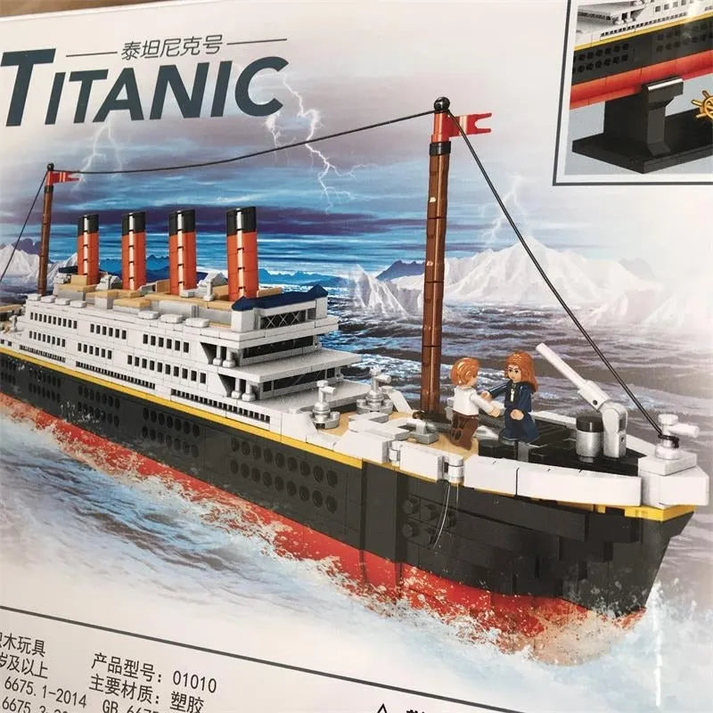ZHEGAO MOC Building Block Set: 01010 Titanic Steam RMS Ship MINI, Model QL-01010